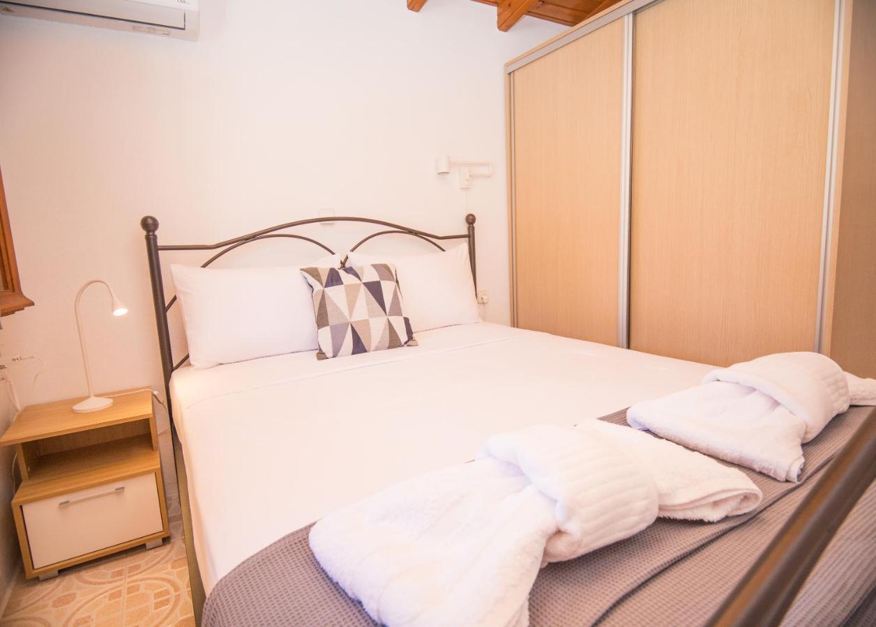 Blue Sea View Prime Apartment, Porto Heli Exterior photo